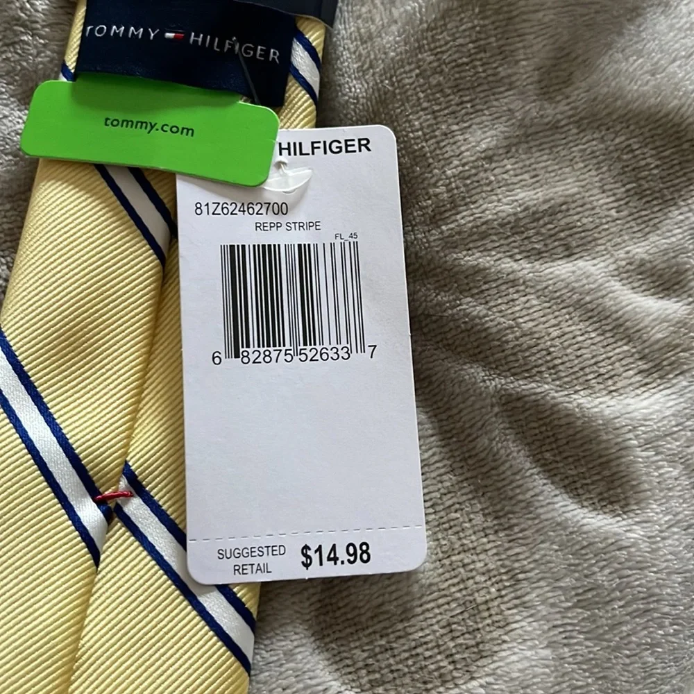 Tommy Hilfiger Boys adjustable tie NWT